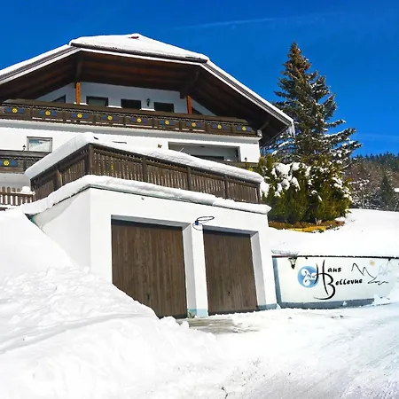 Wohl Eingerichtete Mit Eigenem Balkon * סנט מיכאל אים לונגאו