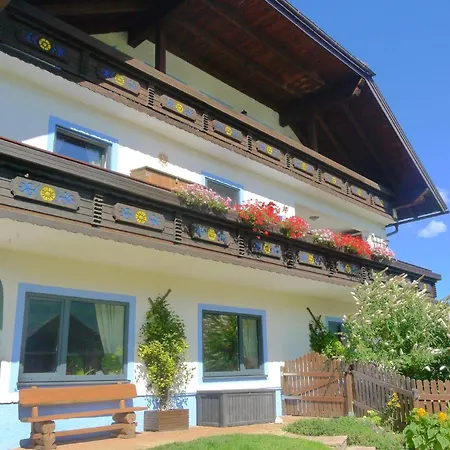 דירה Wohl Eingerichtete Mit Eigenem Balkon